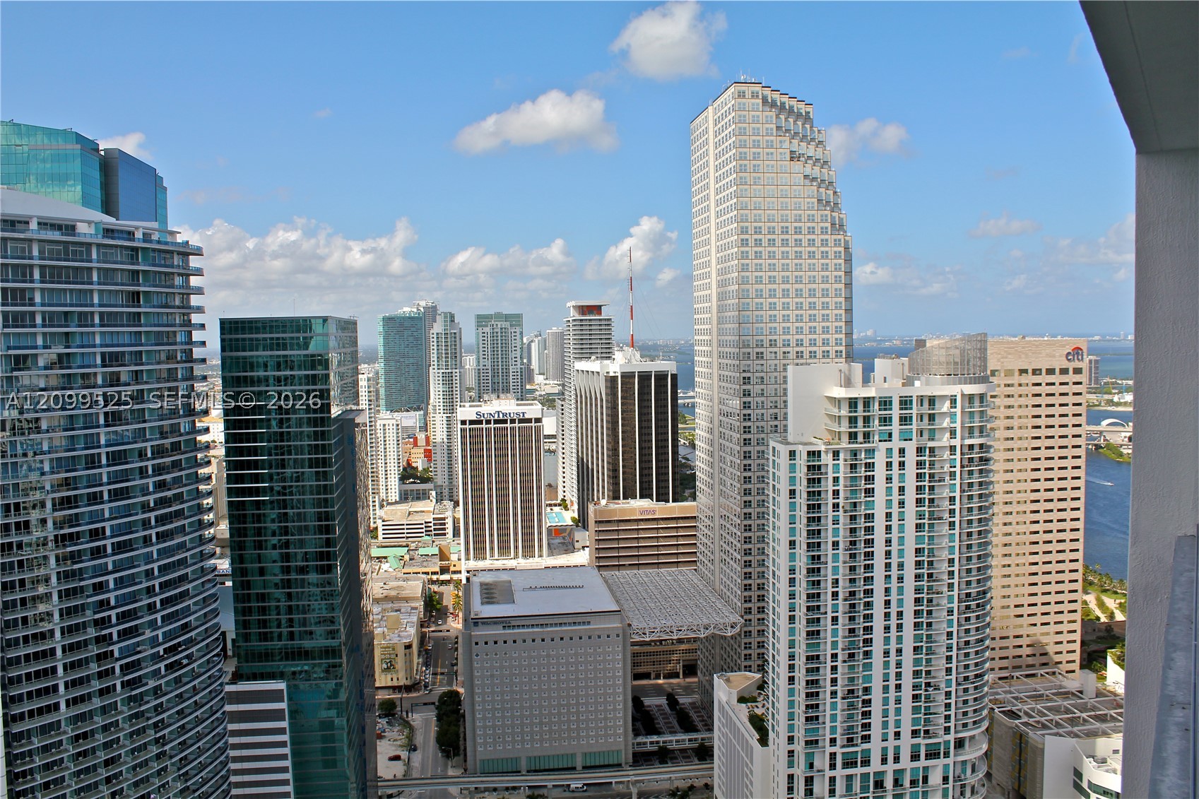 465 BRICKELL AV #4806, Miami FL 33131