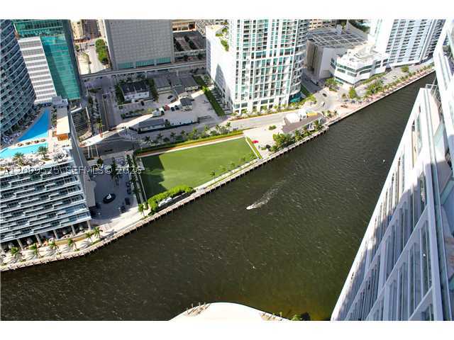 465 BRICKELL AV #4806, Miami FL 33131