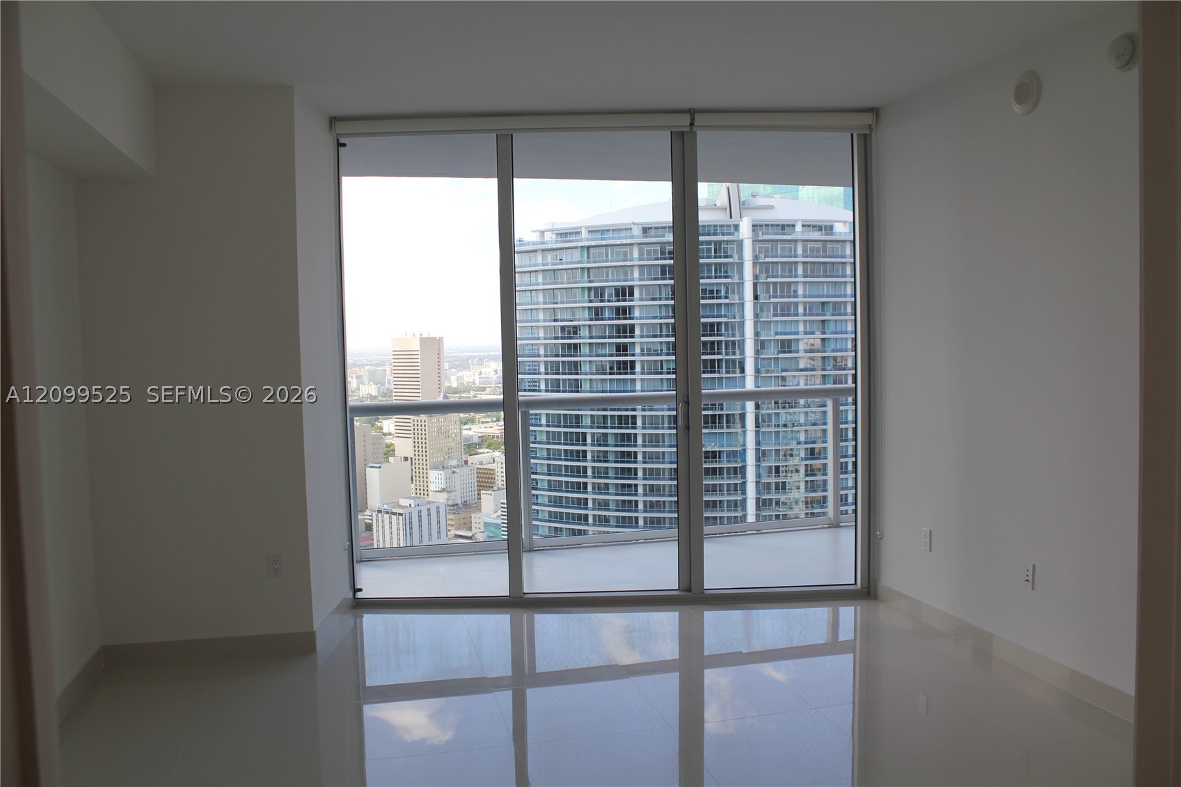 465 BRICKELL AV #4806, Miami FL 33131