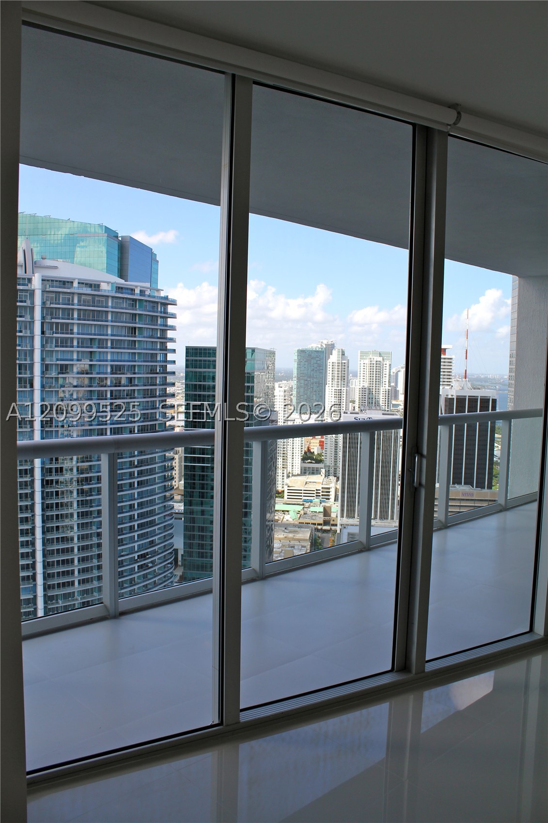 465 BRICKELL AV #4806, Miami FL 33131