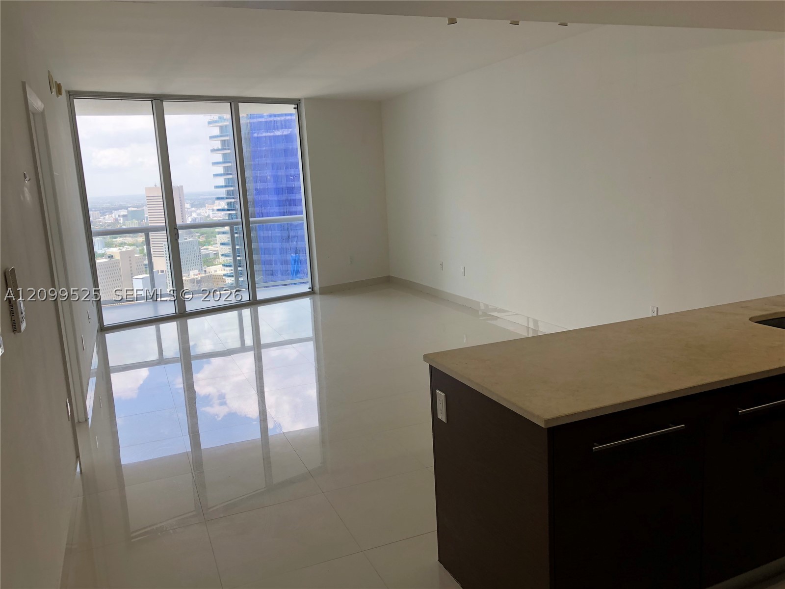 465 BRICKELL AV #4806, Miami FL 33131
