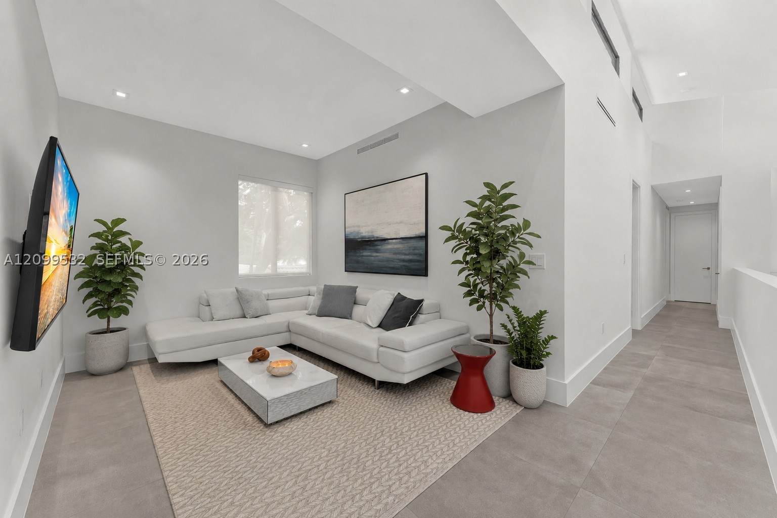 10 Samana Dr, Miami FL 33133