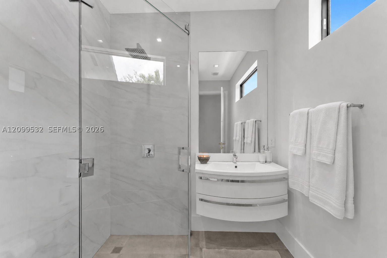 10 Samana Dr, Miami FL 33133