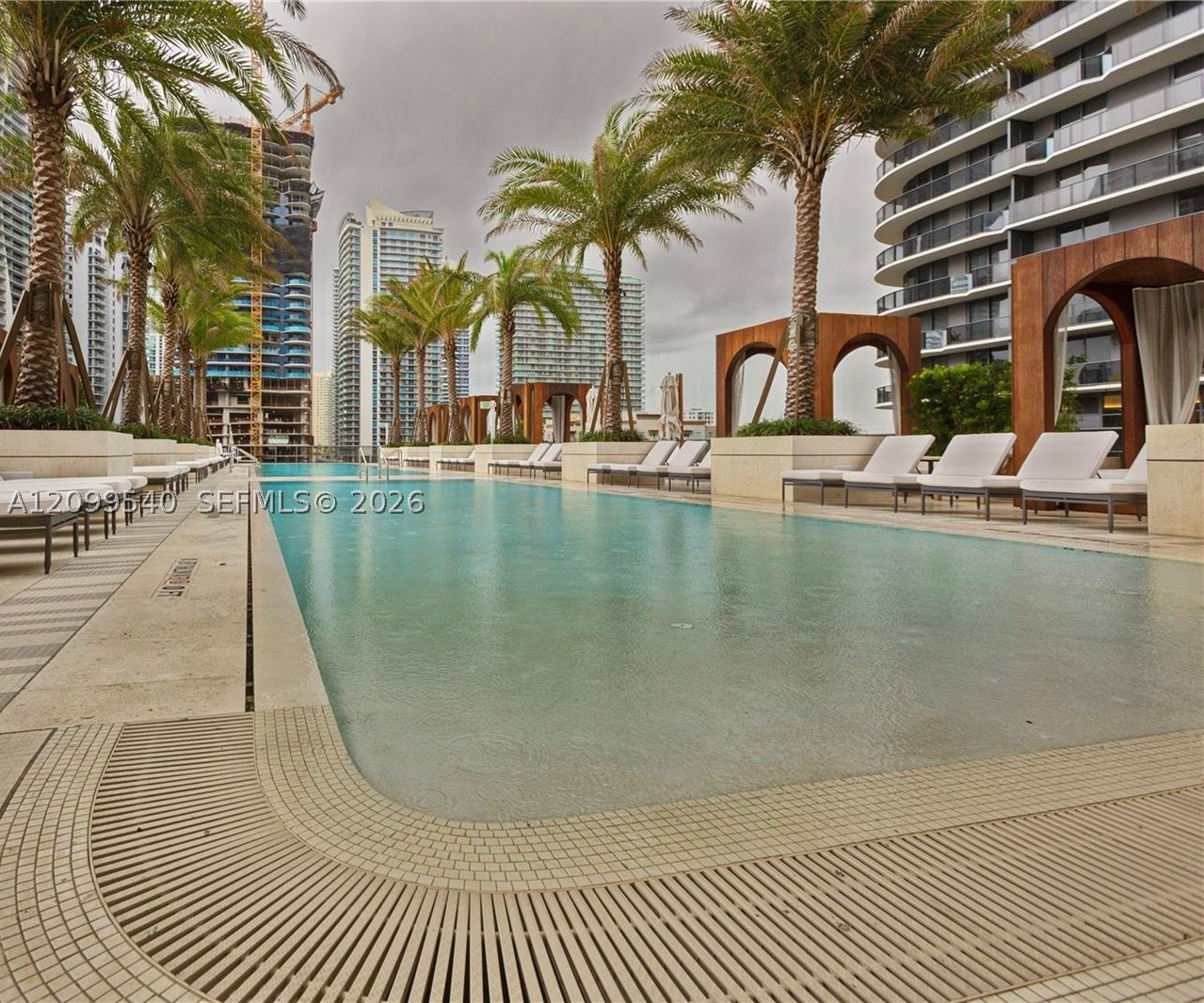 801 S Miami Ave #707, Miami FL 33130