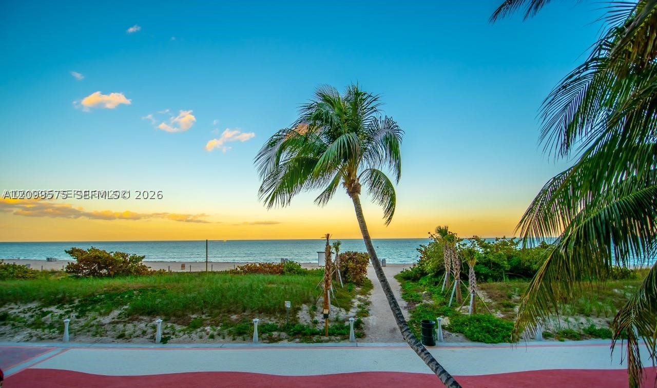 Miami Beach FL 33140 - A12099575