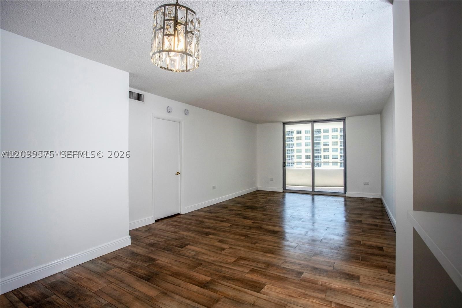 Miami Beach FL 33140 - A12099575