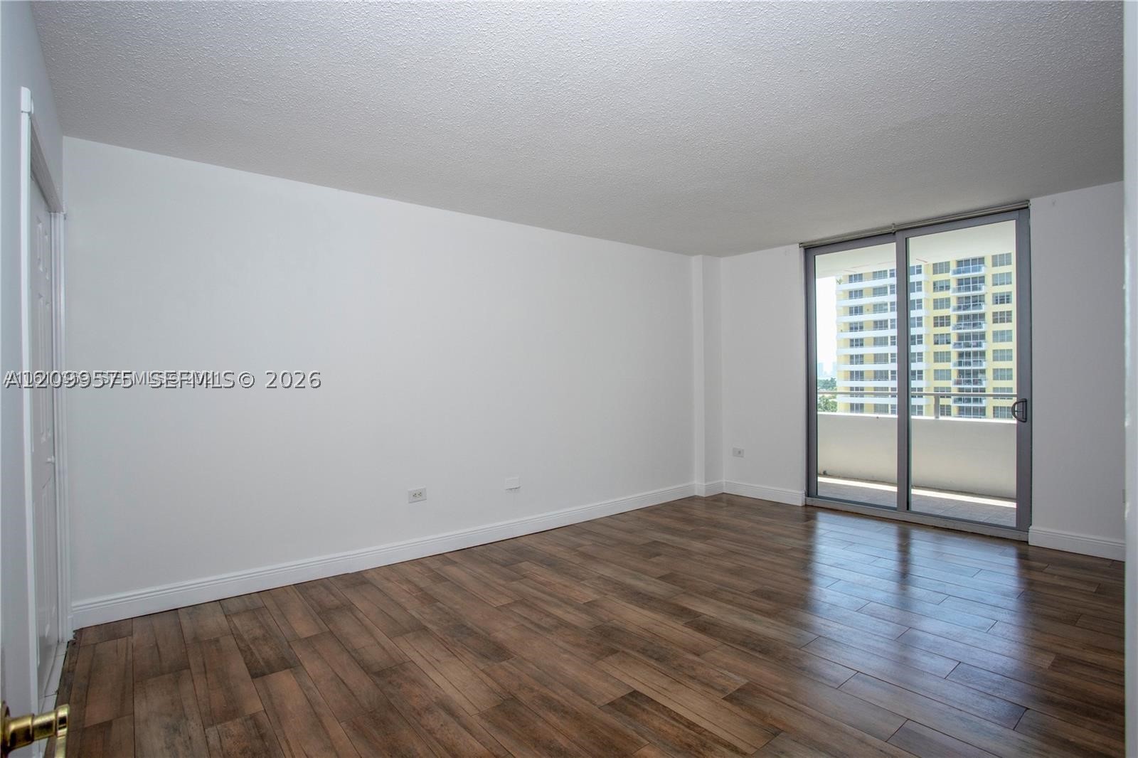 Miami Beach FL 33140 - A12099575