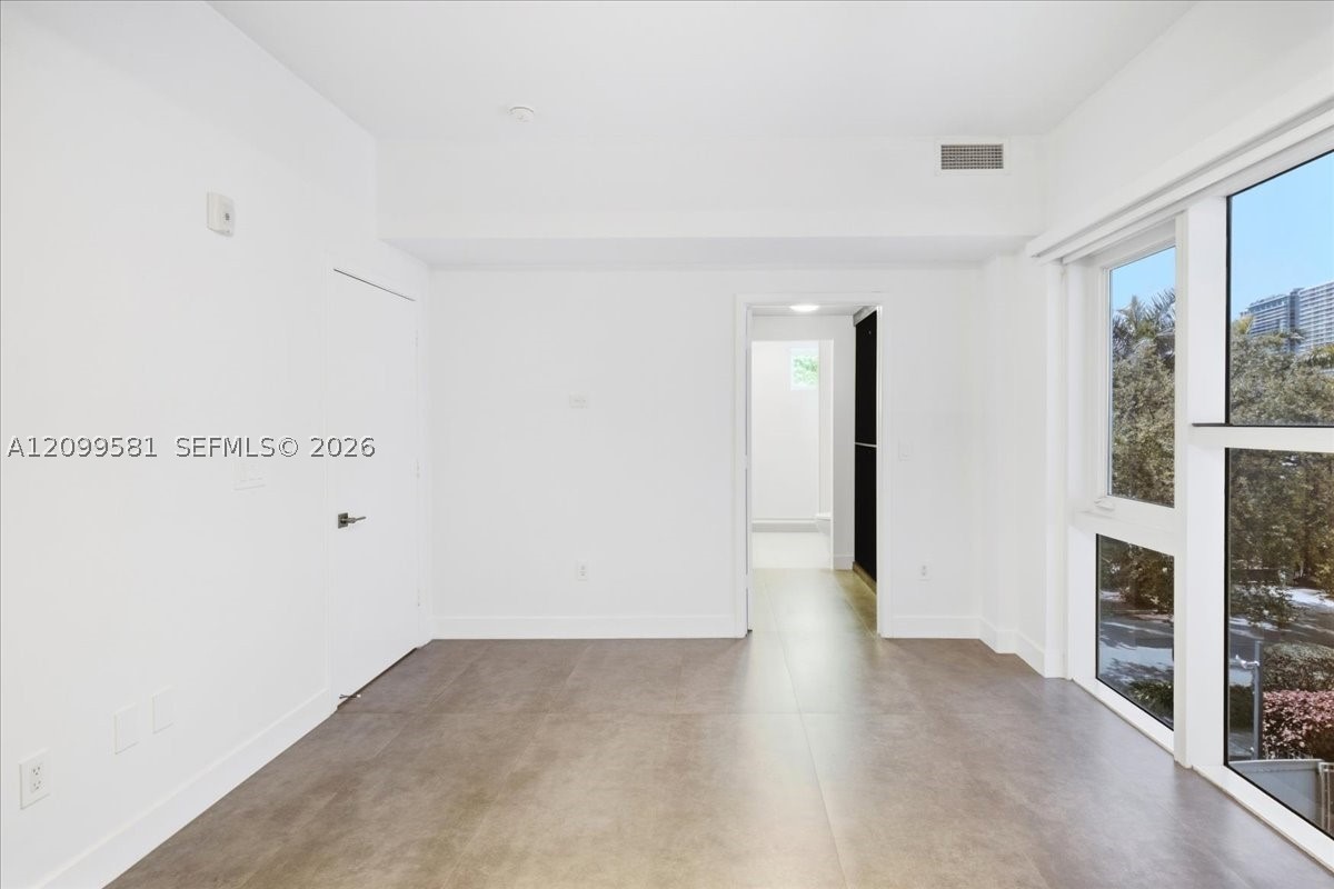 455 NE 39th St #202, Miami FL 33137