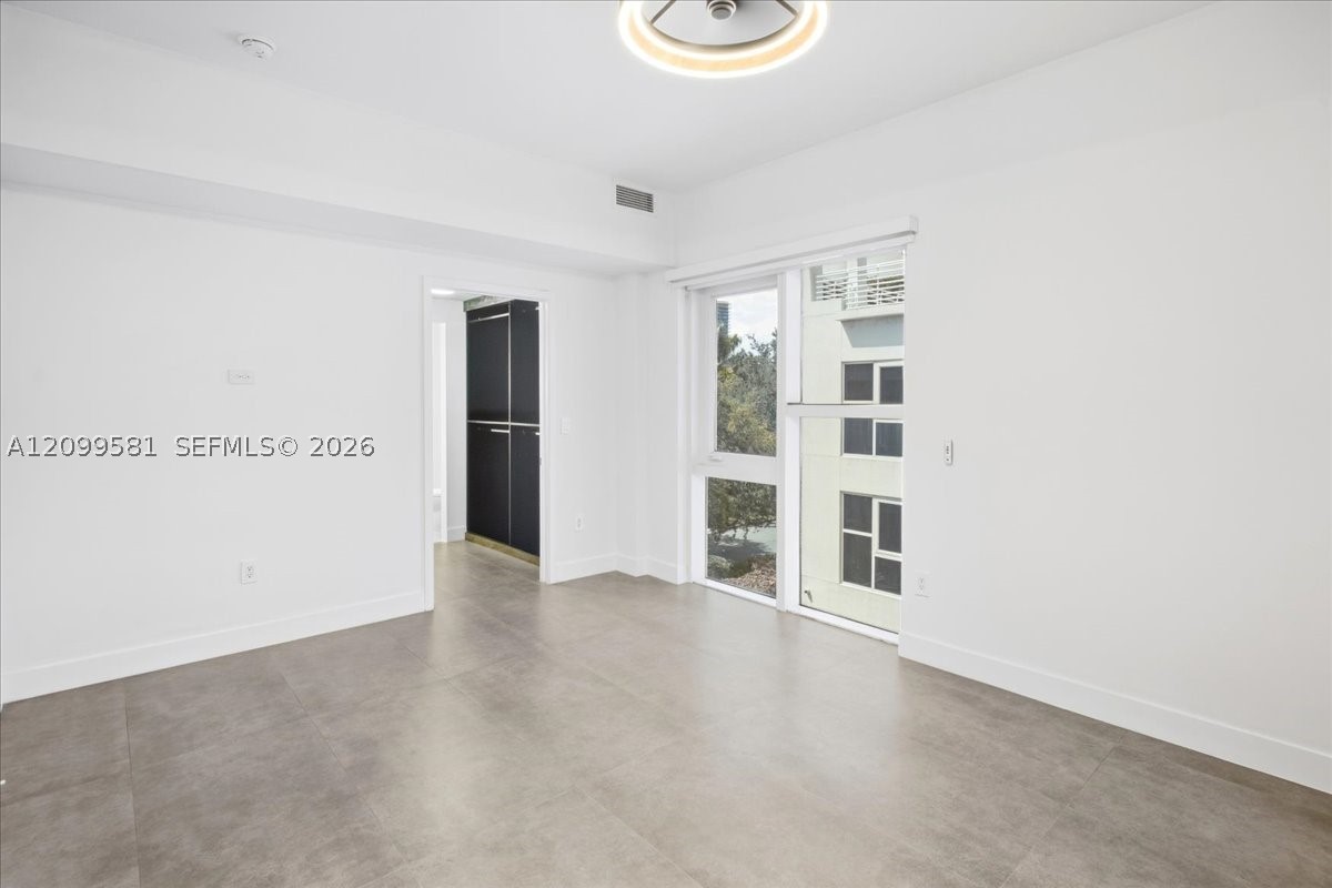 455 NE 39th St #202, Miami FL 33137