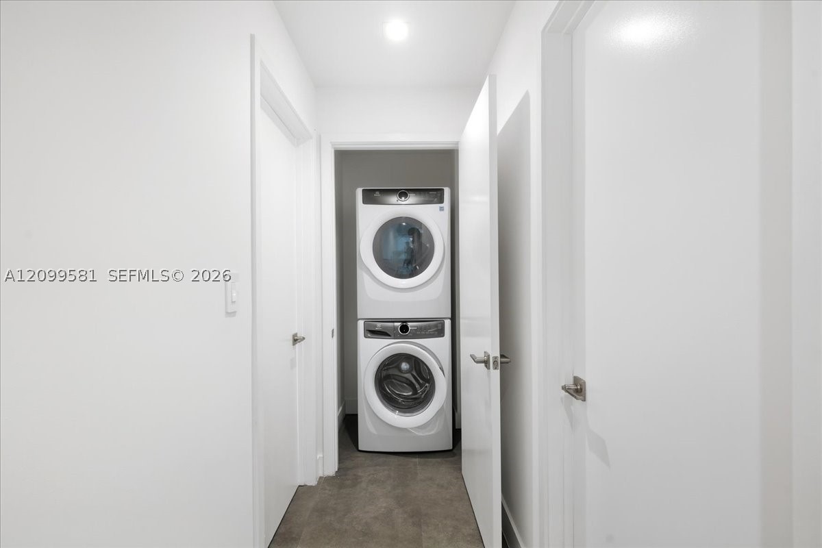 455 NE 39th St #202, Miami FL 33137