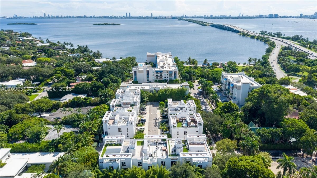 455 NE 39th St #202, Miami FL 33137