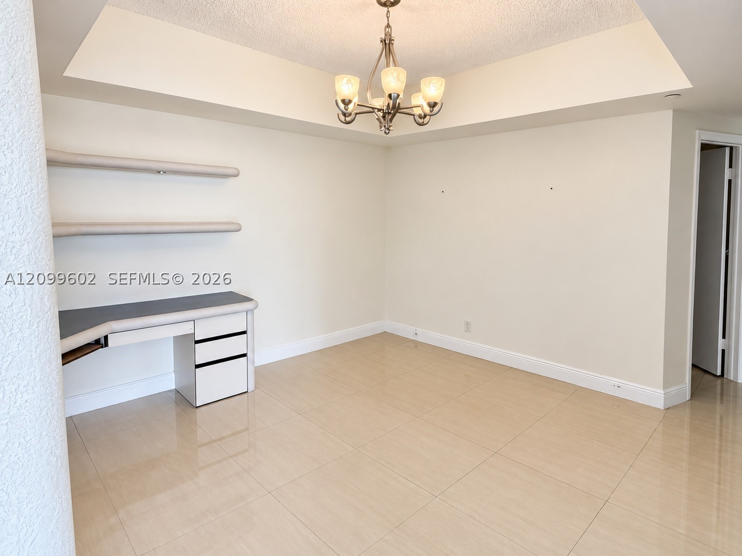20281 E Country Club Dr #809, Aventura FL 33180
