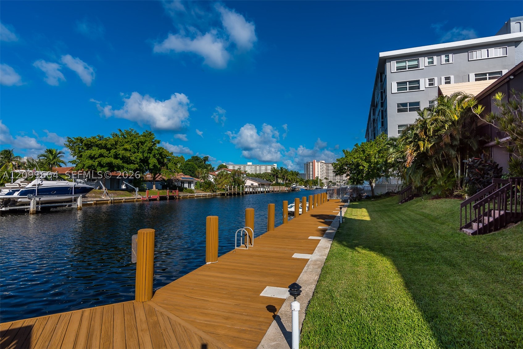 2801 NE 33rd Ct #204, Fort Lauderdale FL 33306