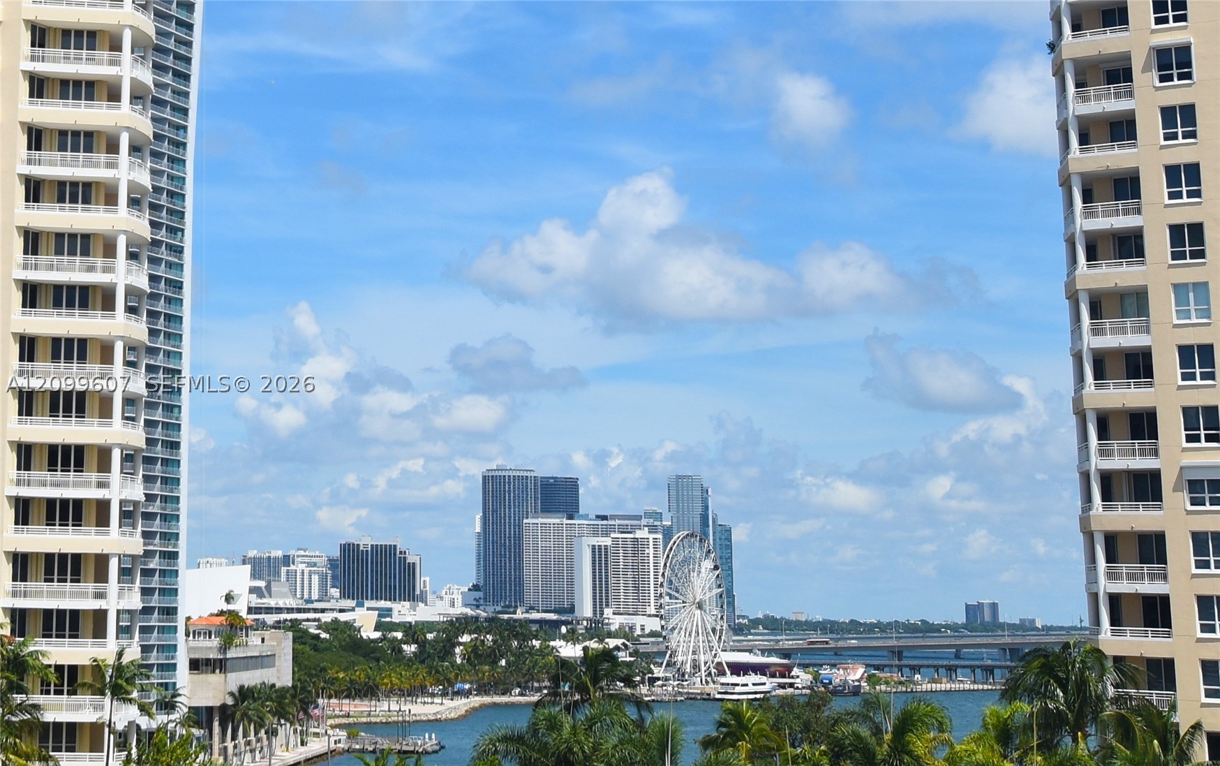 540 BRICKELL KEY DR #902, Miami FL 33131