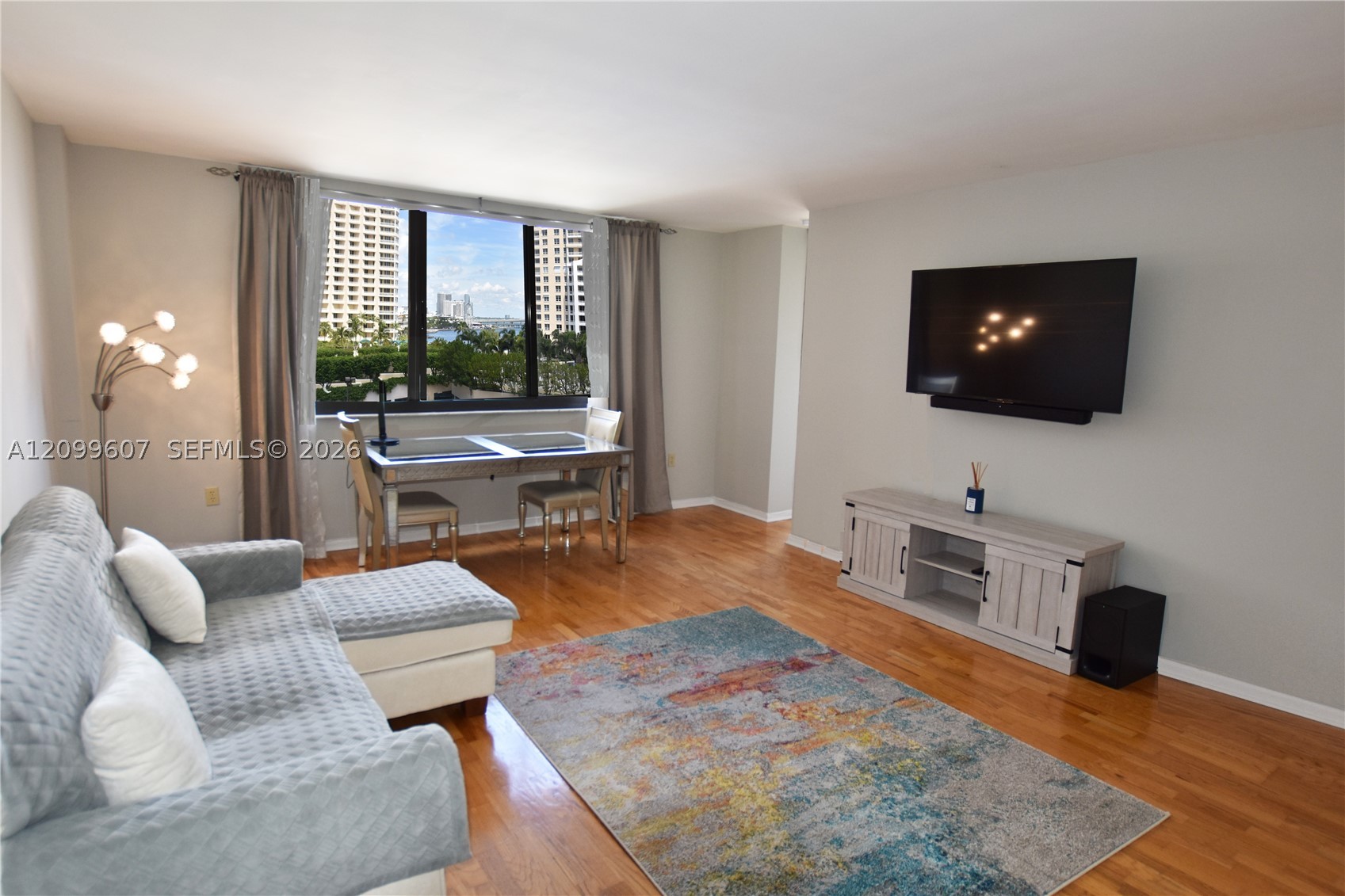540 BRICKELL KEY DR #902, Miami FL 33131