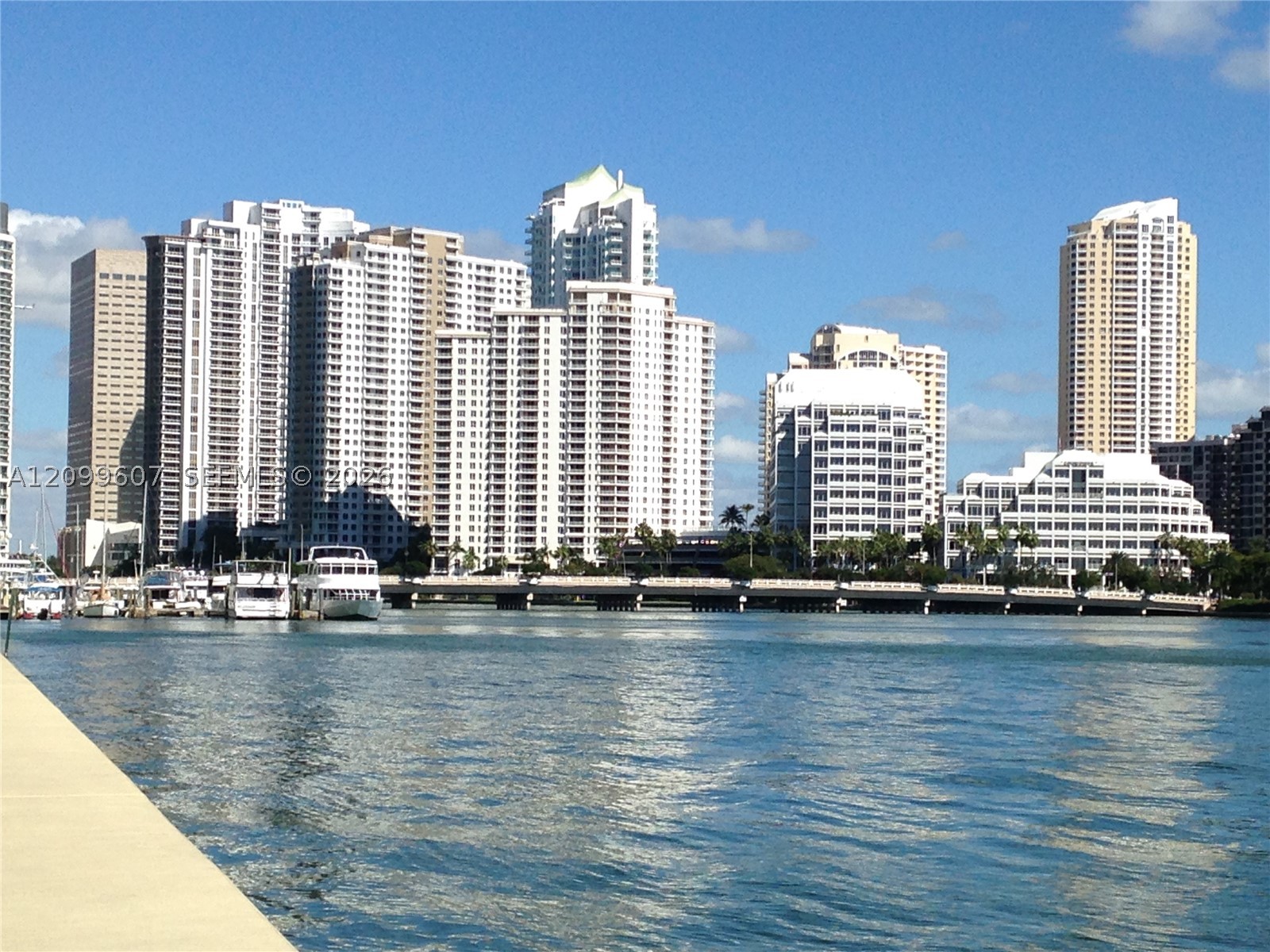 540 BRICKELL KEY DR #902, Miami FL 33131
