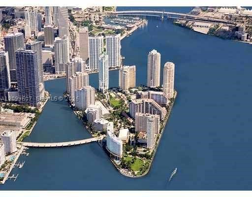 540 BRICKELL KEY DR #902, Miami FL 33131