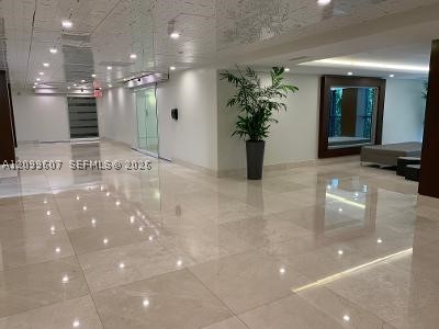540 BRICKELL KEY DR #902, Miami FL 33131