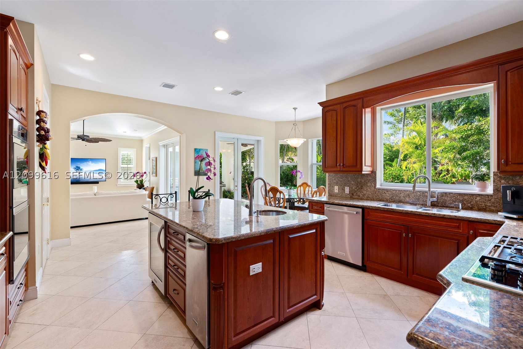 9461 SW 103rd St, Miami FL 33176