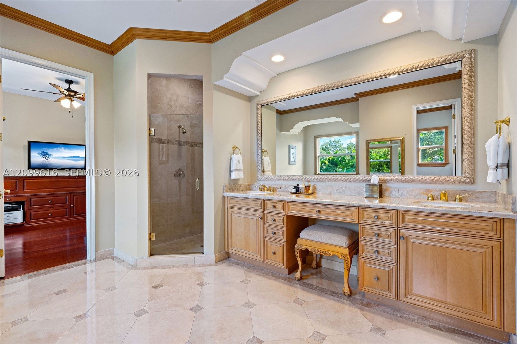 9461 SW 103rd St, Miami FL 33176