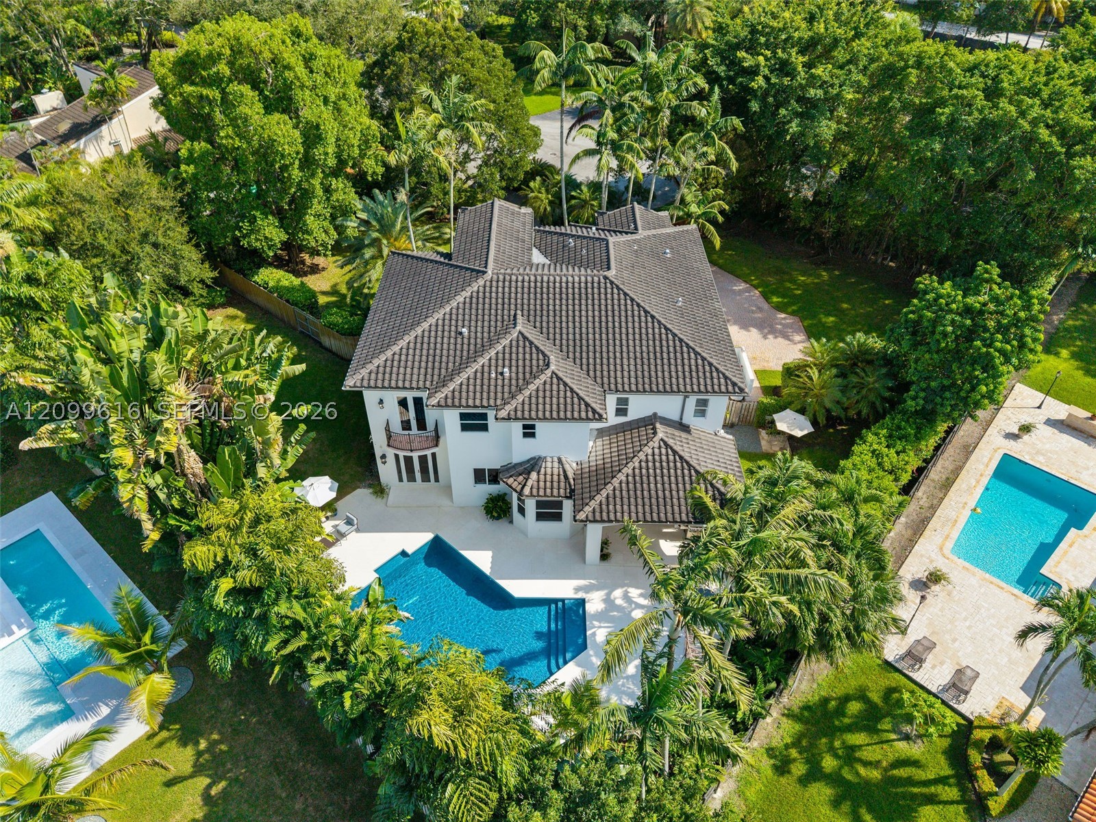 9461 SW 103rd St, Miami FL 33176