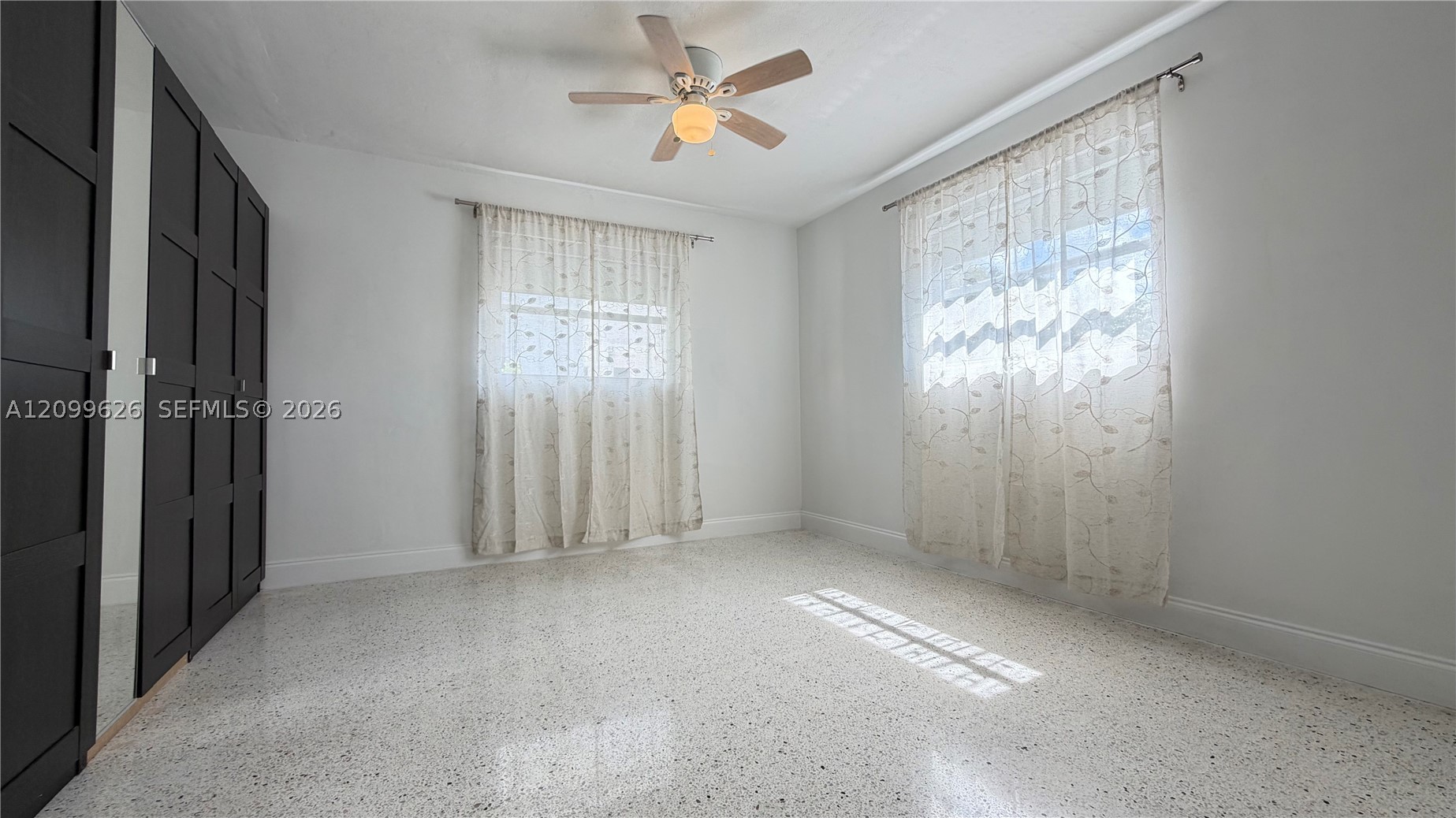 836 SW 1st St #403, Miami FL 33130