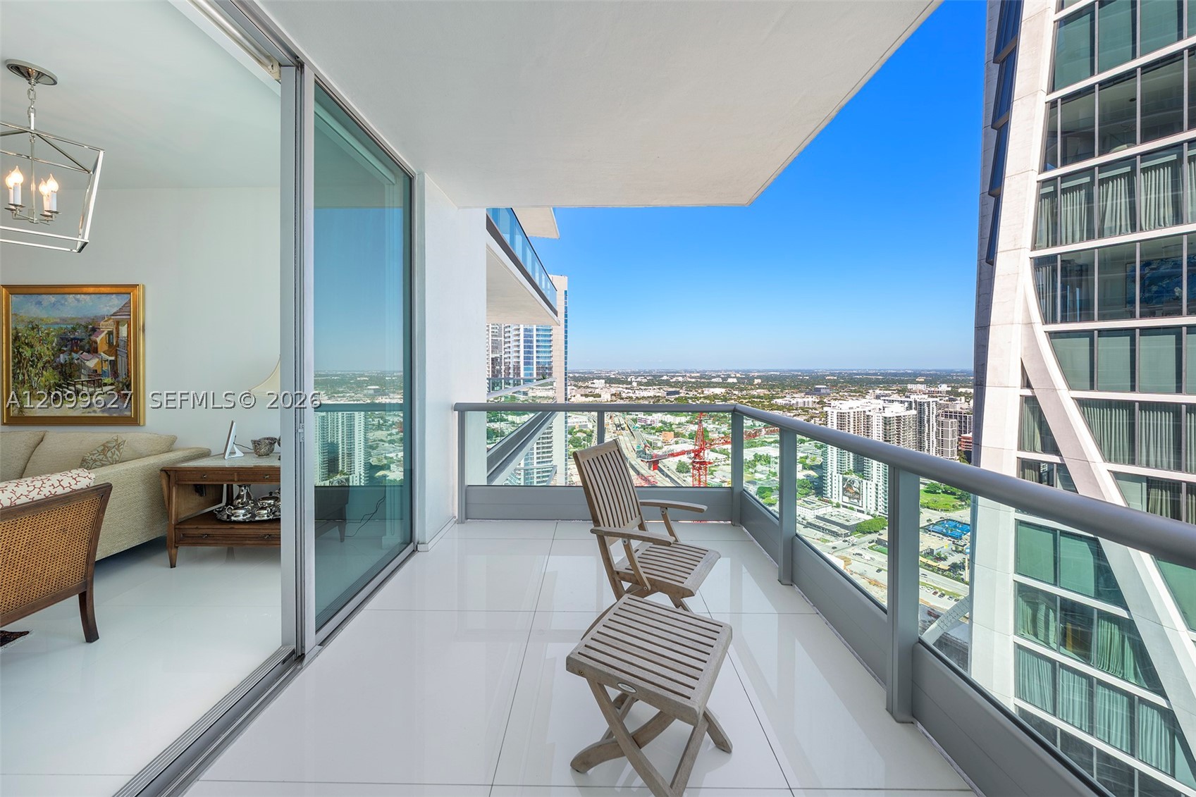 900 Biscayne Blvd #5310, Miami FL 33132
