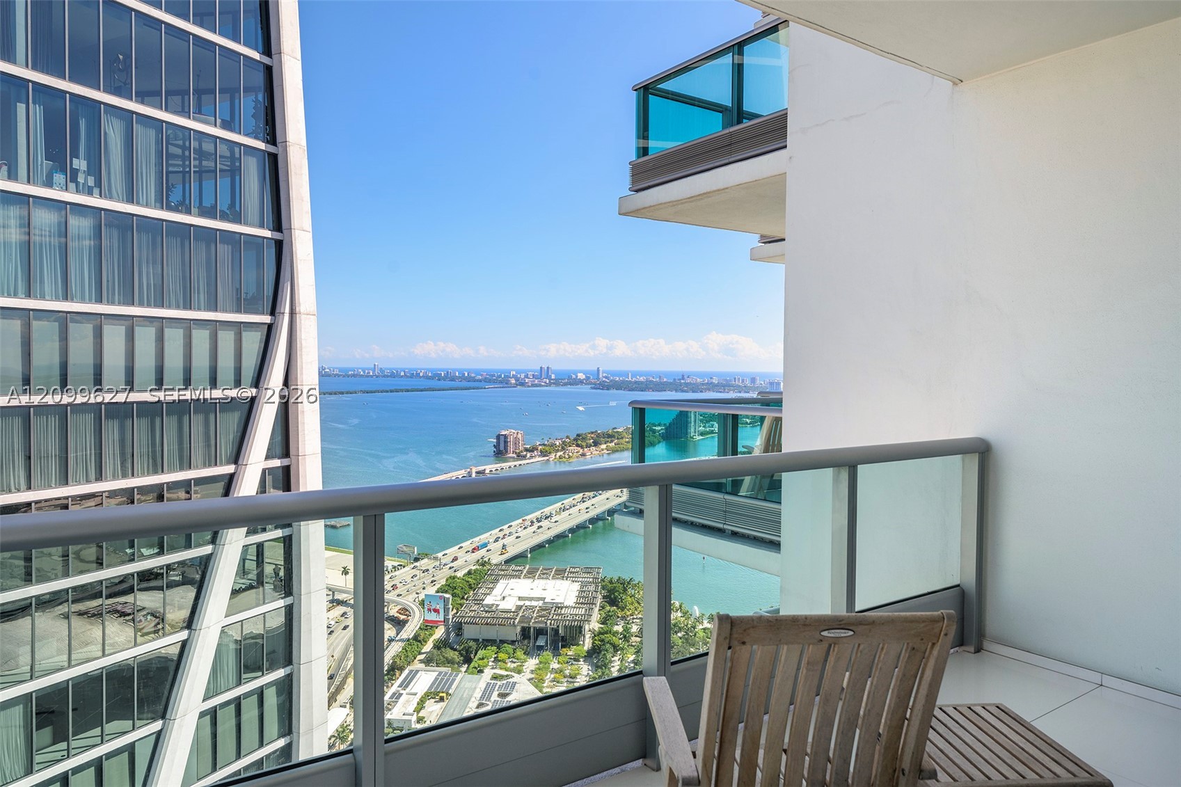 900 Biscayne Blvd #5310, Miami FL 33132