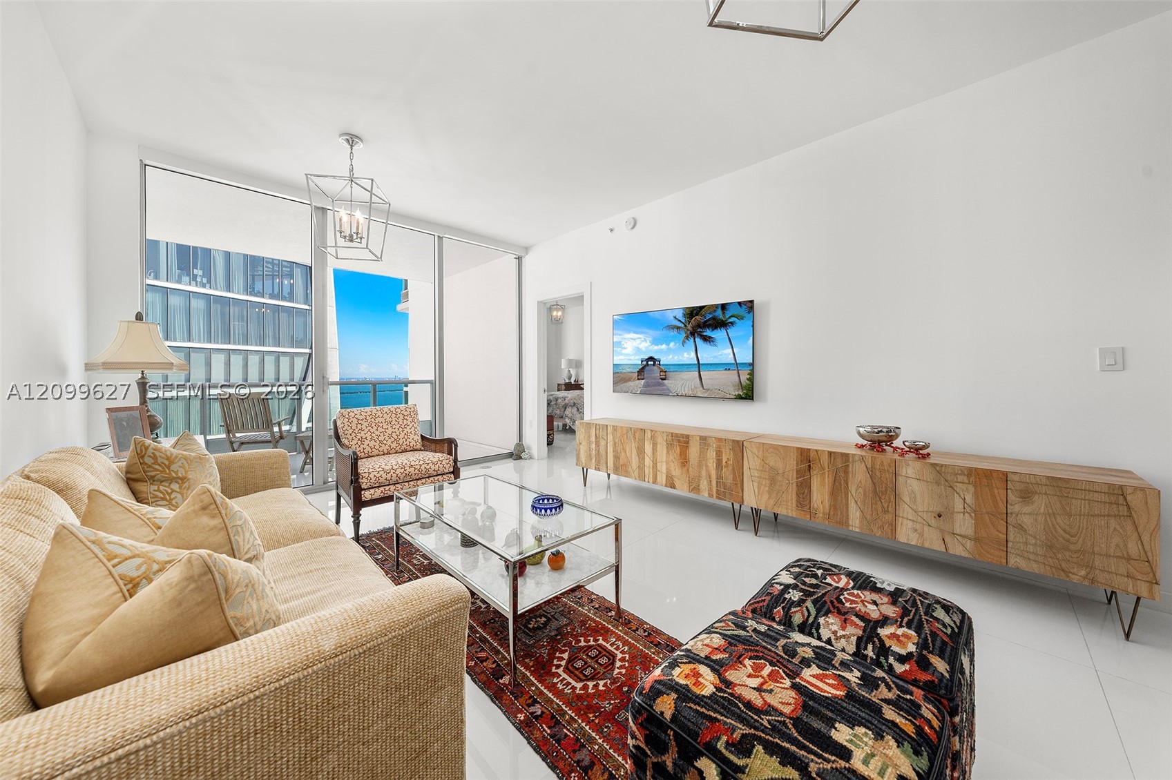 900 Biscayne Blvd #5310, Miami FL 33132