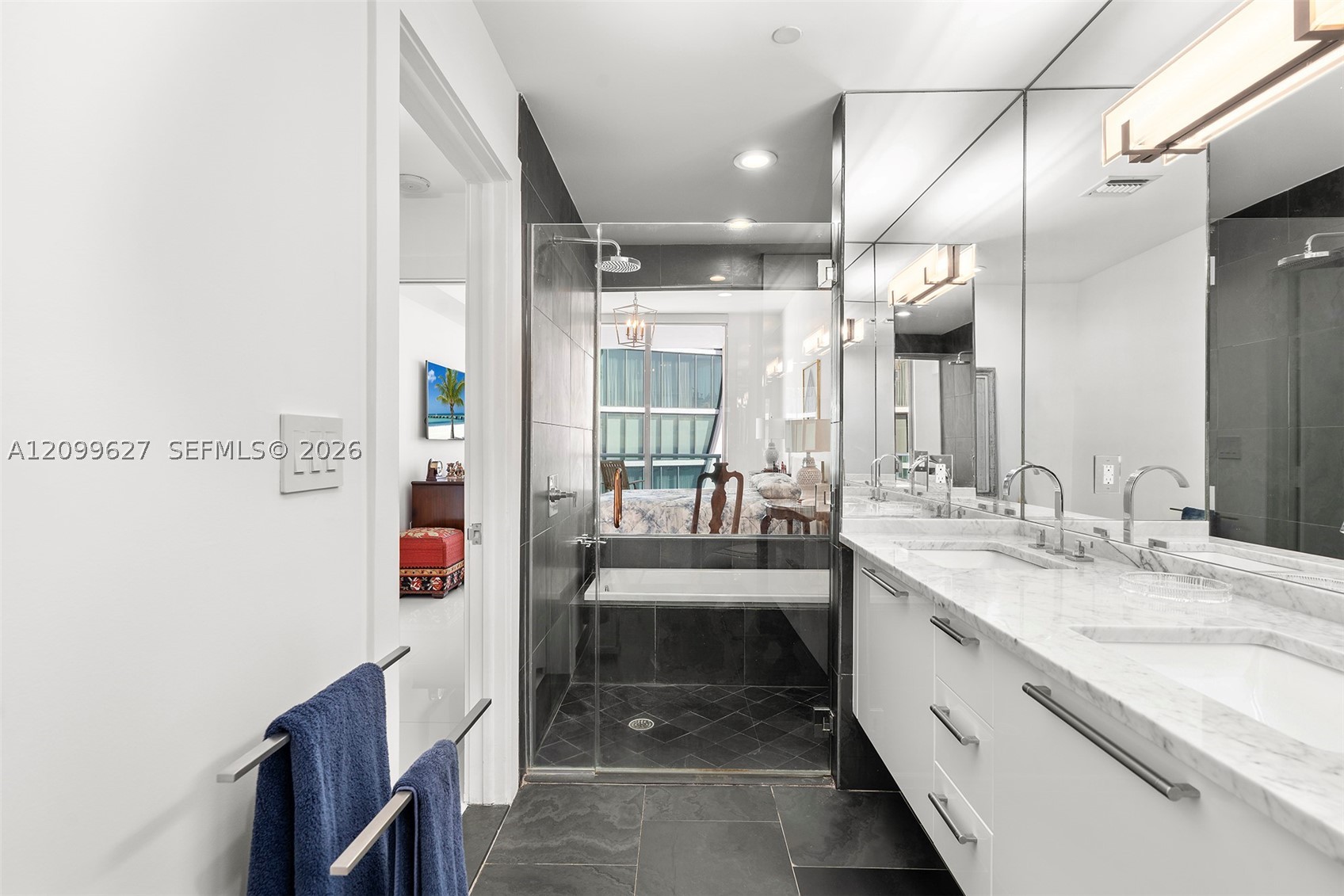 900 Biscayne Blvd #5310, Miami FL 33132