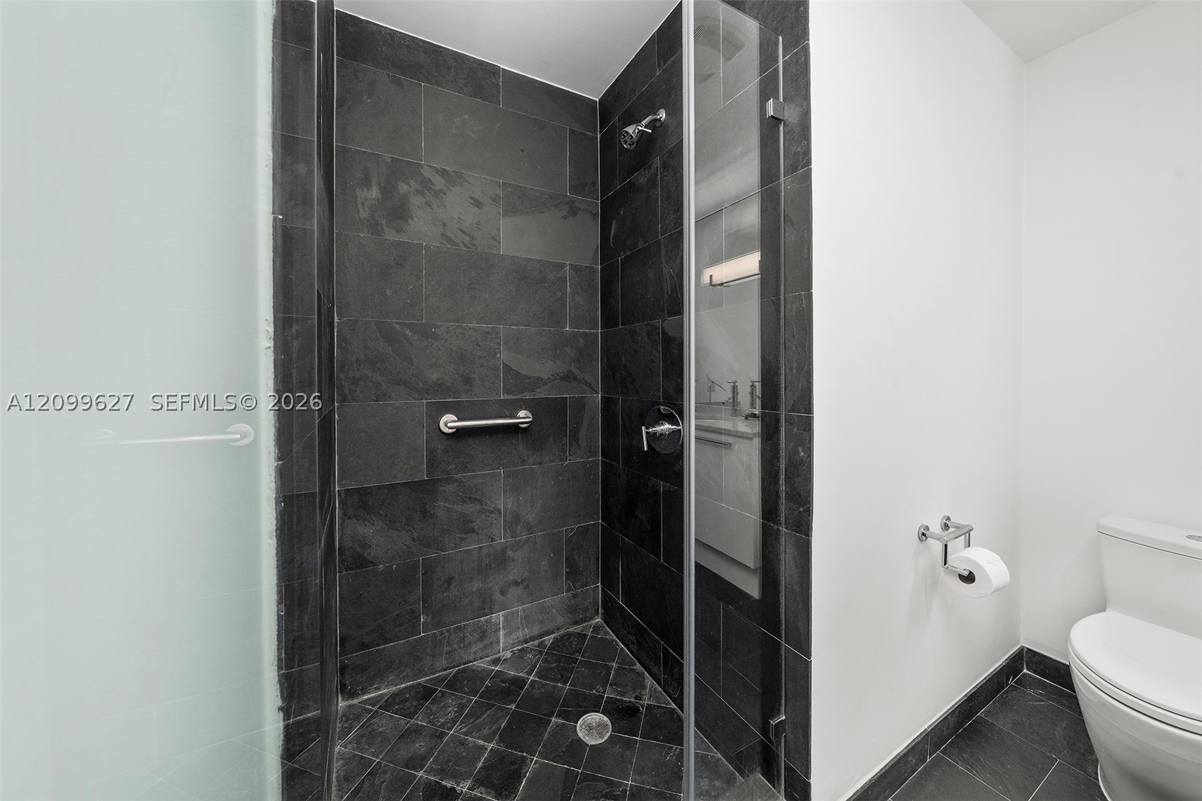 900 Biscayne Blvd #5310, Miami FL 33132