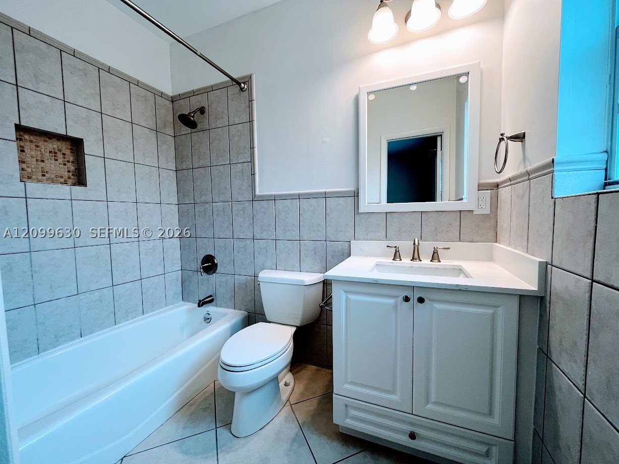 628 Alcazar Ave, Coral Gables FL 33134