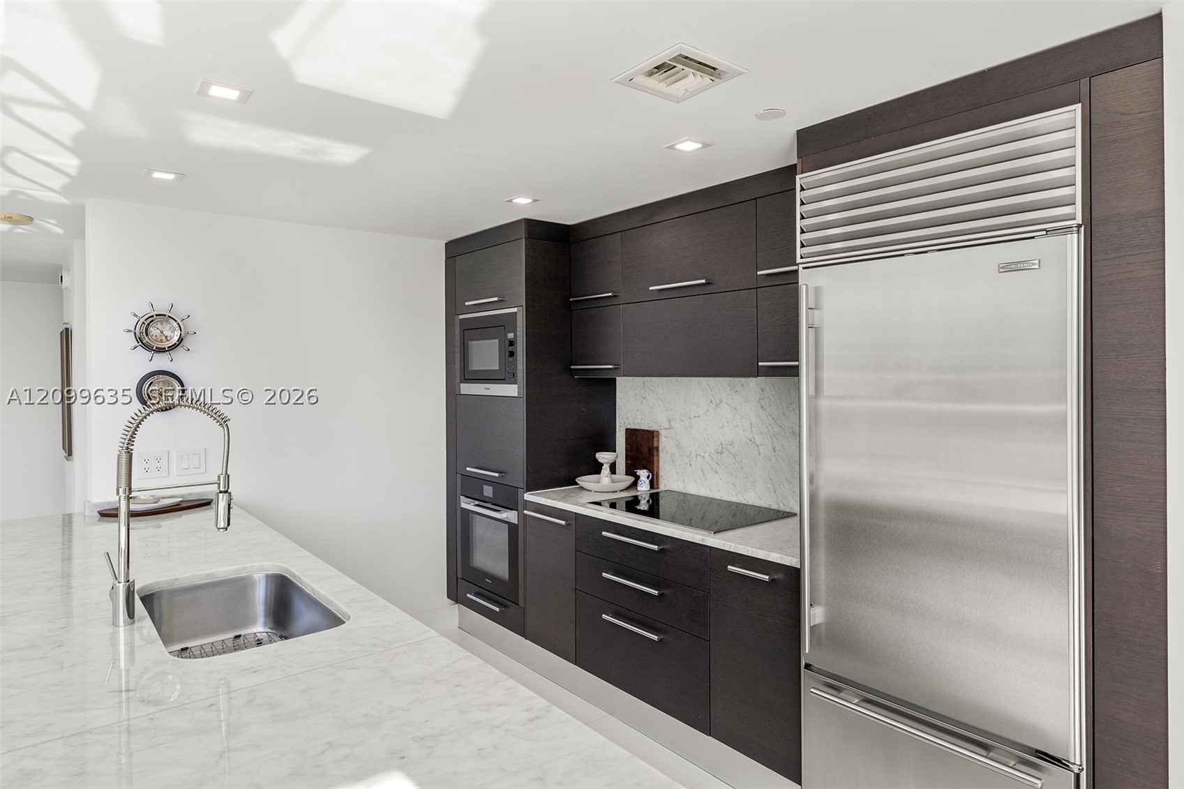 900 Biscayne Blvd #701, Miami FL 33132