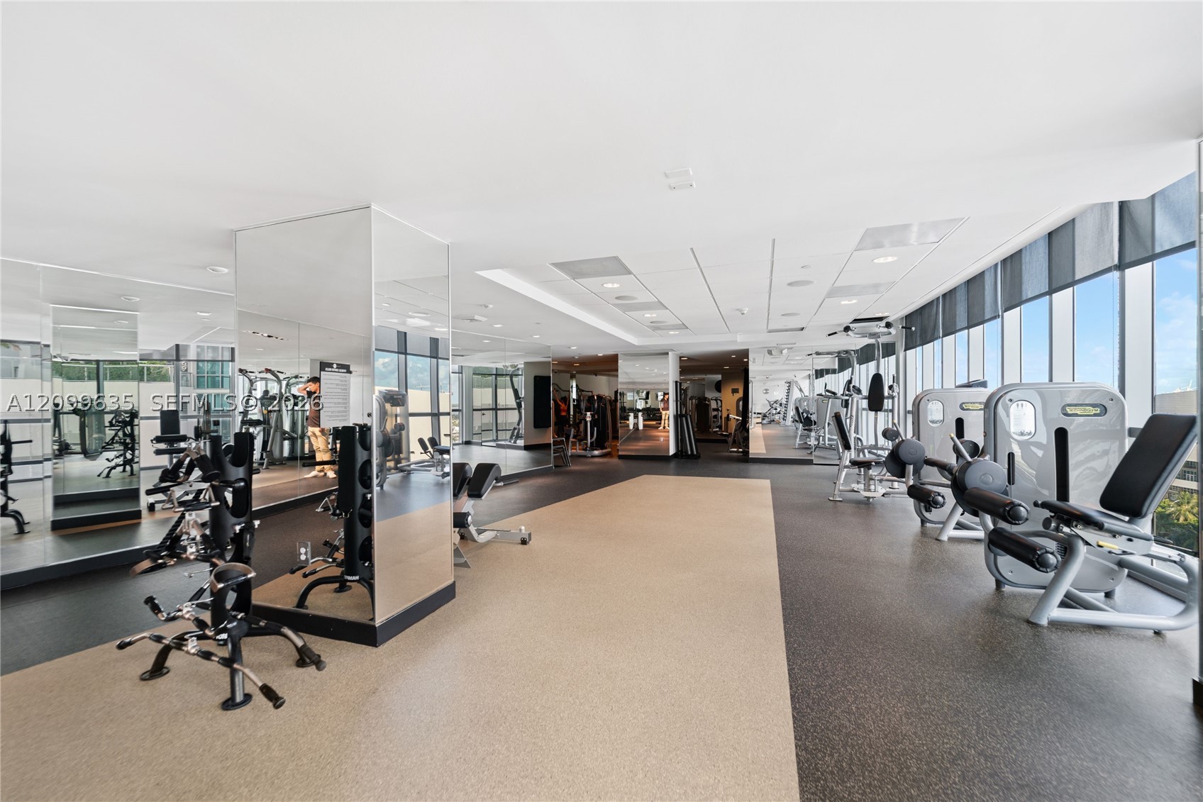 900 Biscayne Blvd #701, Miami FL 33132