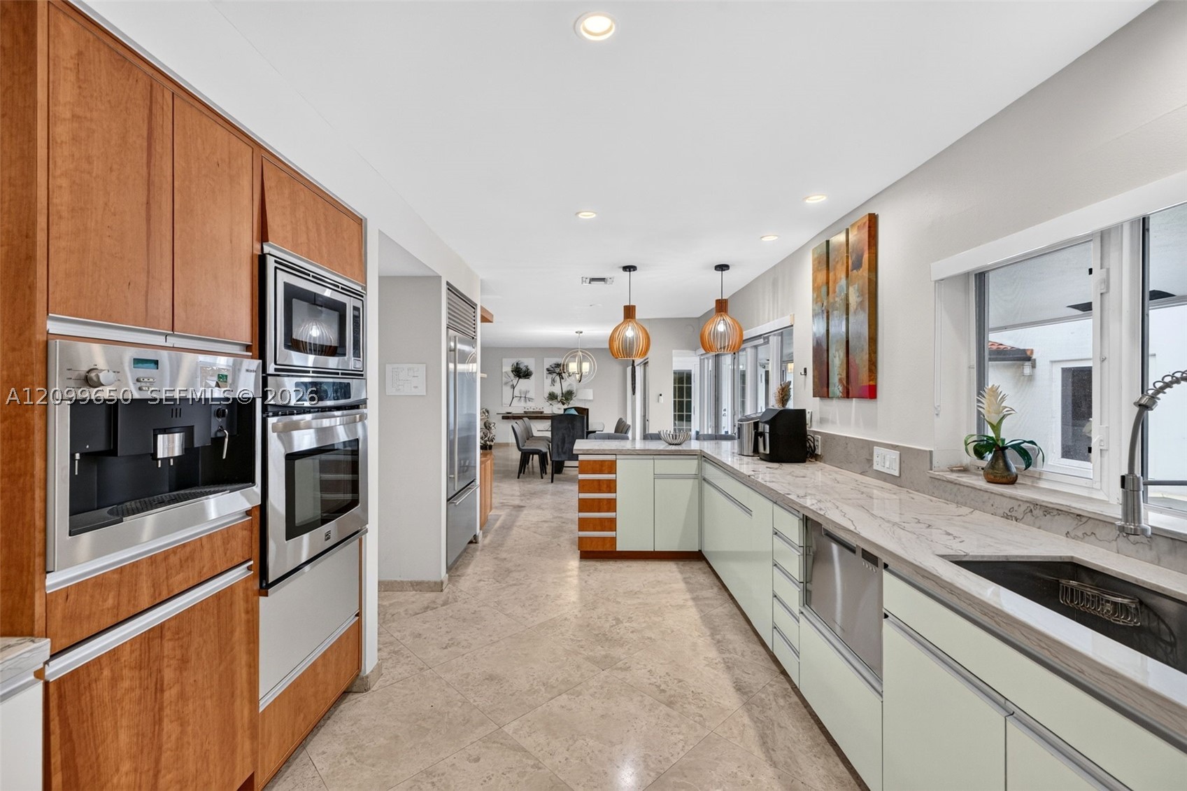 4101 Bayview Dr, Fort Lauderdale FL 33308