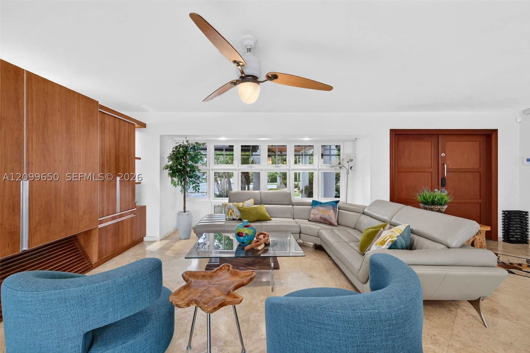 4101 Bayview Dr, Fort Lauderdale FL 33308