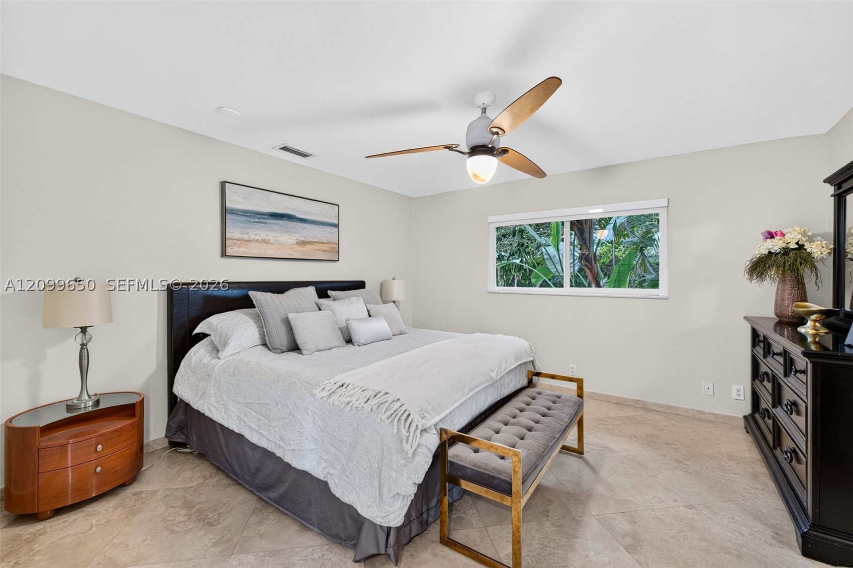 4101 Bayview Dr, Fort Lauderdale FL 33308