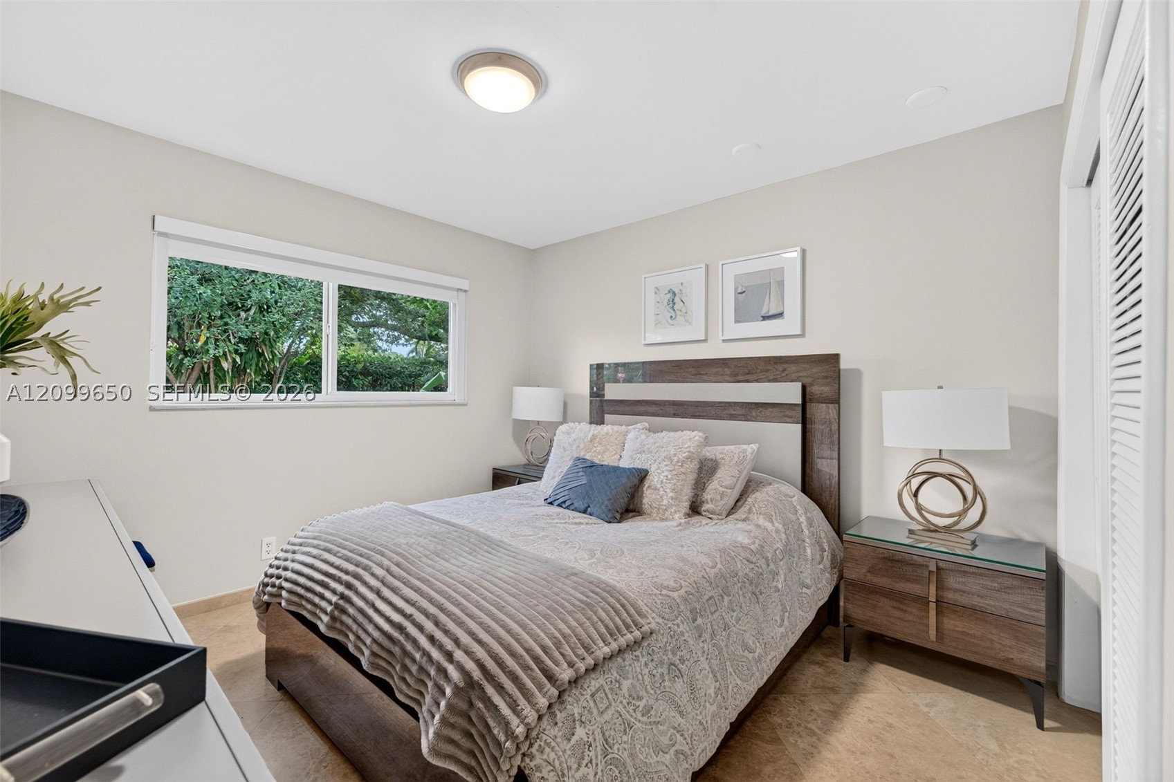 4101 Bayview Dr, Fort Lauderdale FL 33308