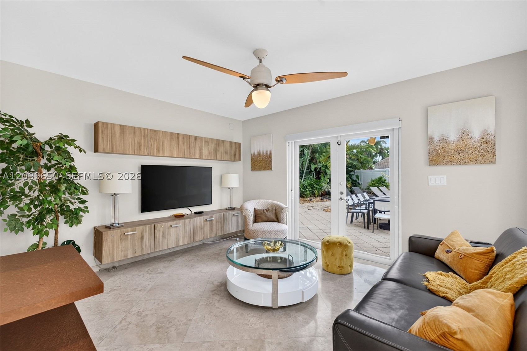 4101 Bayview Dr, Fort Lauderdale FL 33308