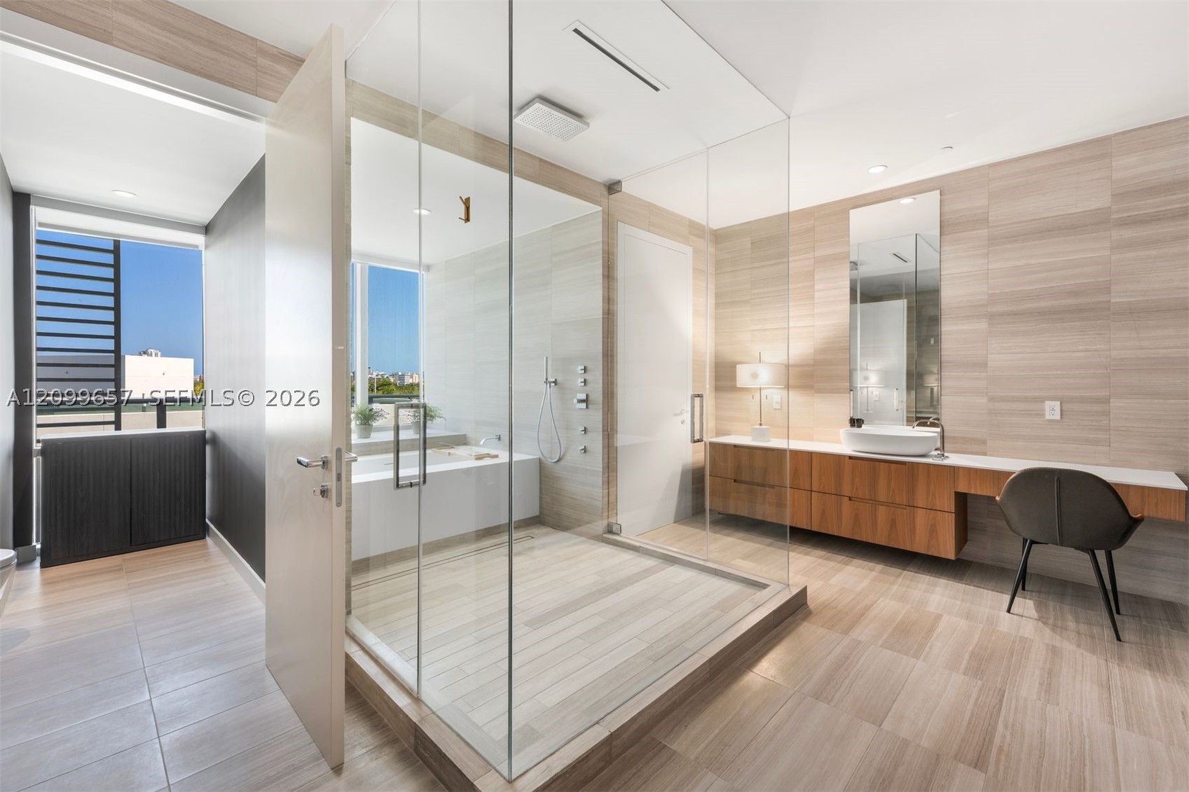 4701 N Meridian Ave #512, Miami Beach FL 33140