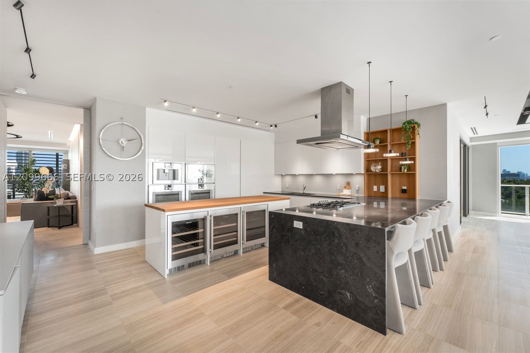 4701 N Meridian Ave #512, Miami Beach FL 33140