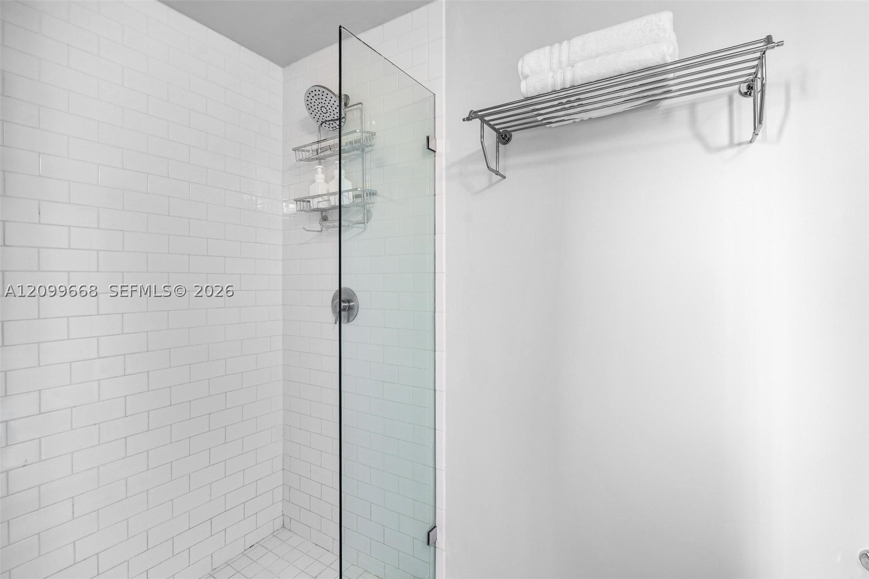 151 SE 1st St #1404, Miami FL 33131