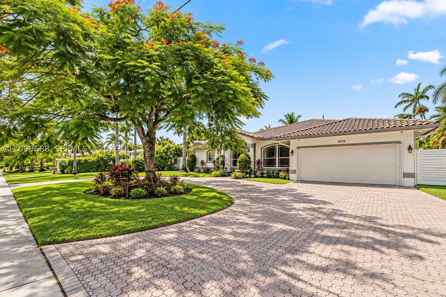 19310 SW 88th Ct, Cutler Bay FL 33157