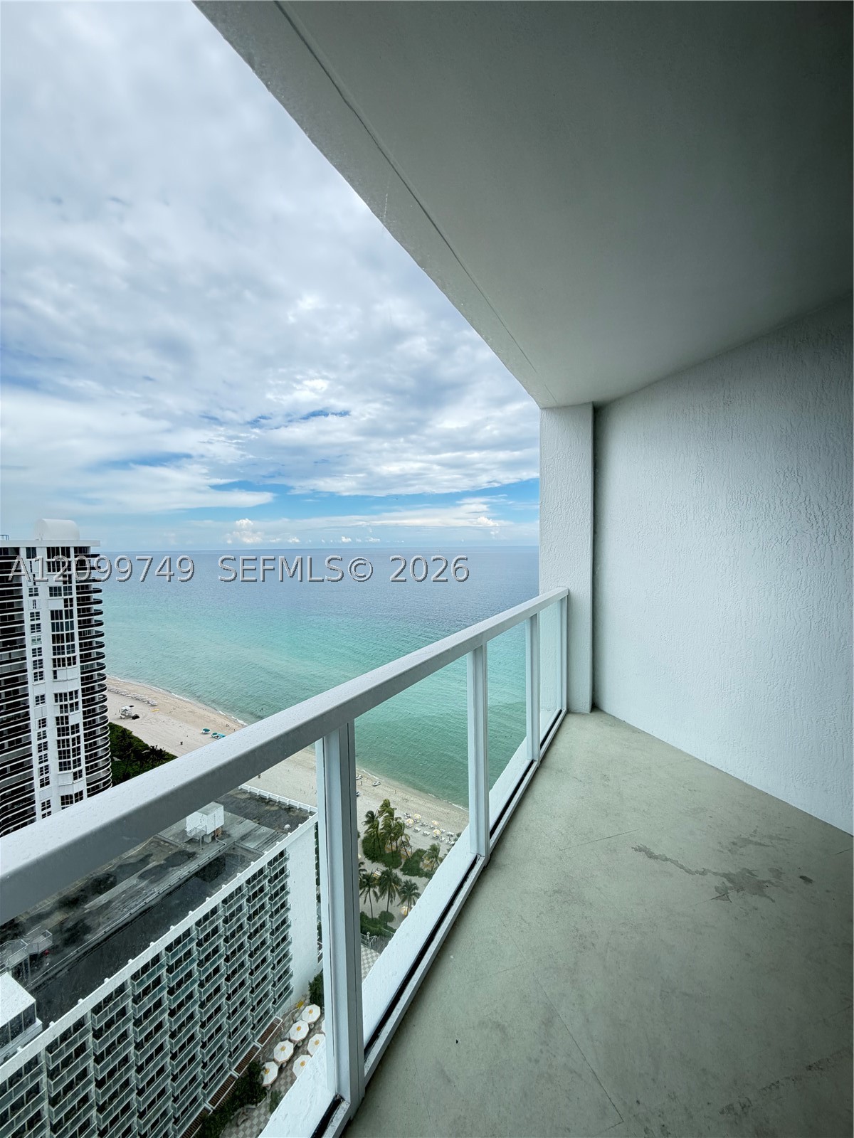 16699 Collins Ave #2806, Sunny Isles Beach FL 33160