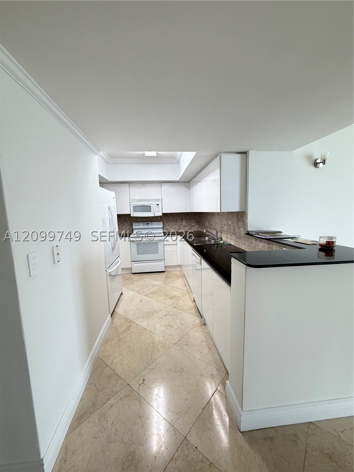 16699 Collins Ave #2806, Sunny Isles Beach FL 33160