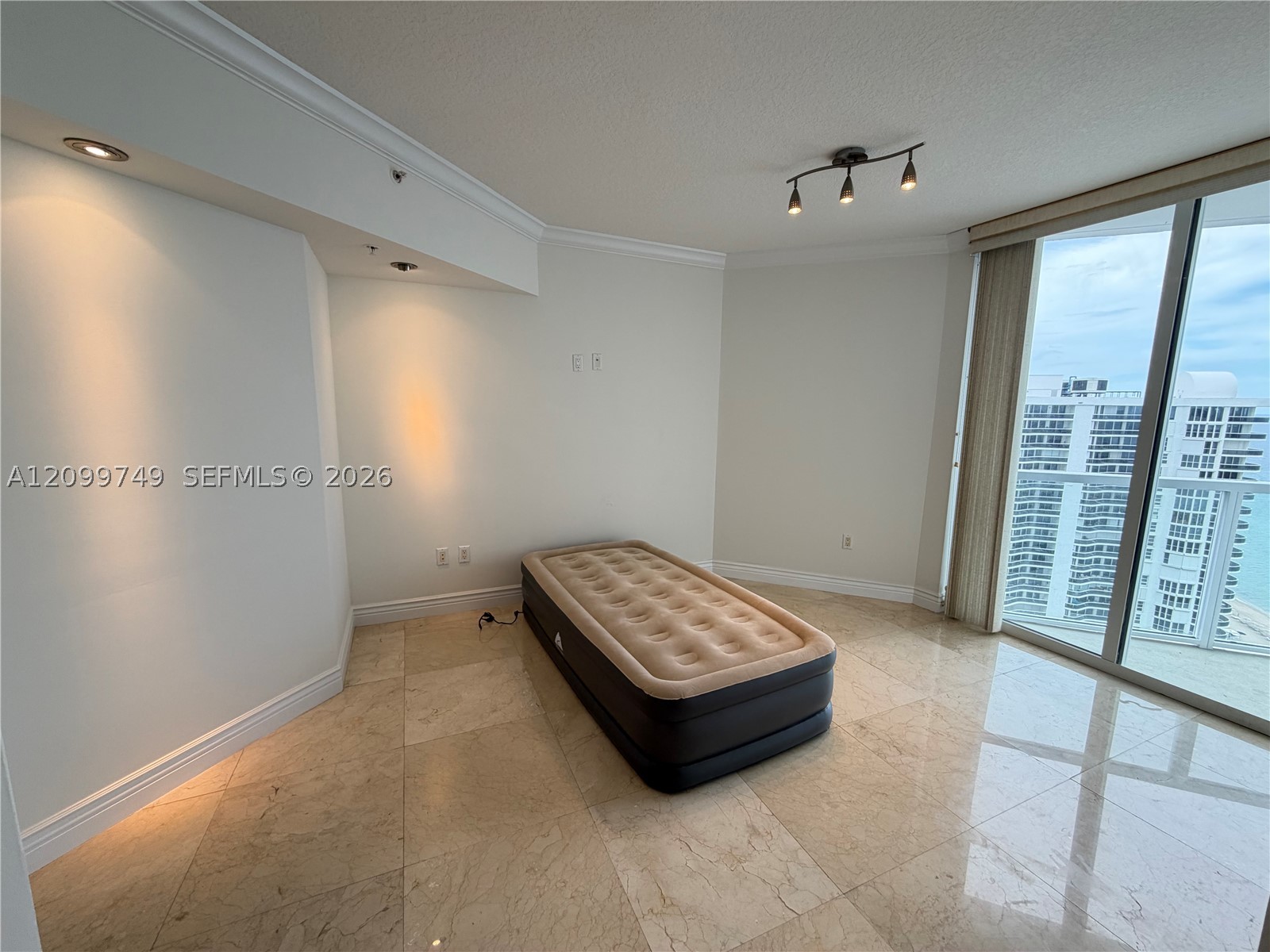 16699 Collins Ave #2806, Sunny Isles Beach FL 33160