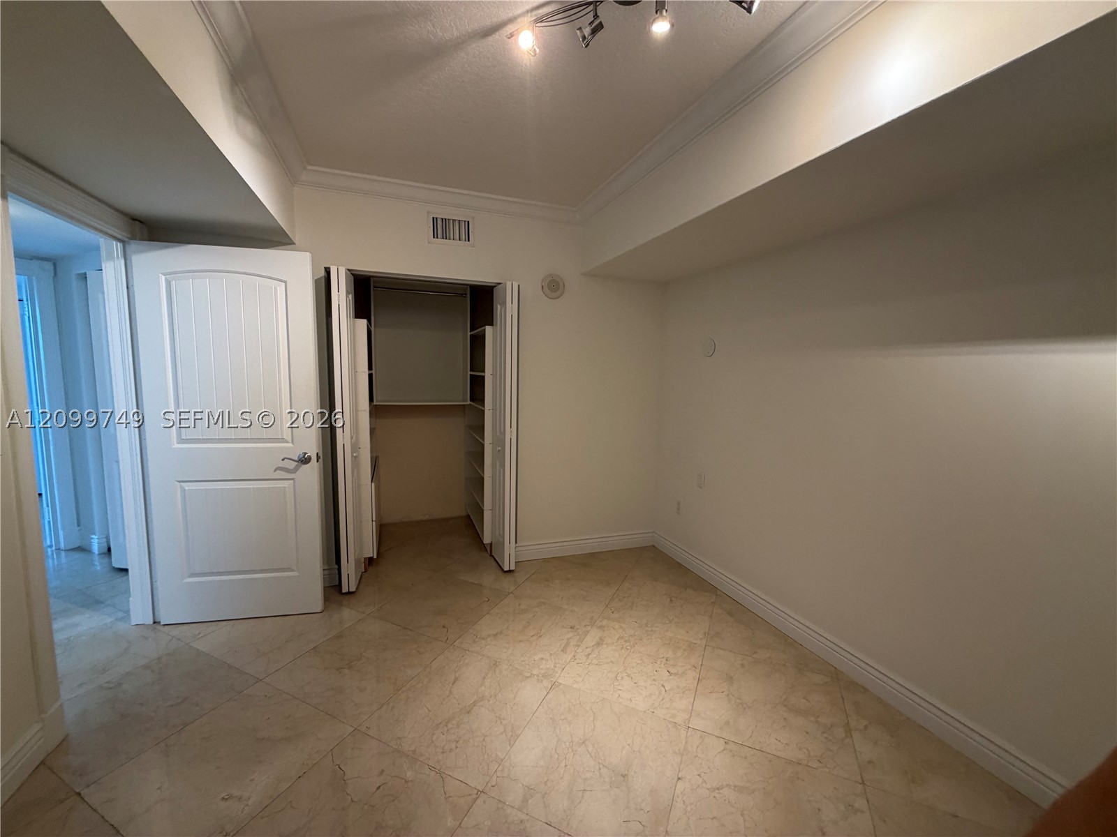 16699 Collins Ave #2806, Sunny Isles Beach FL 33160