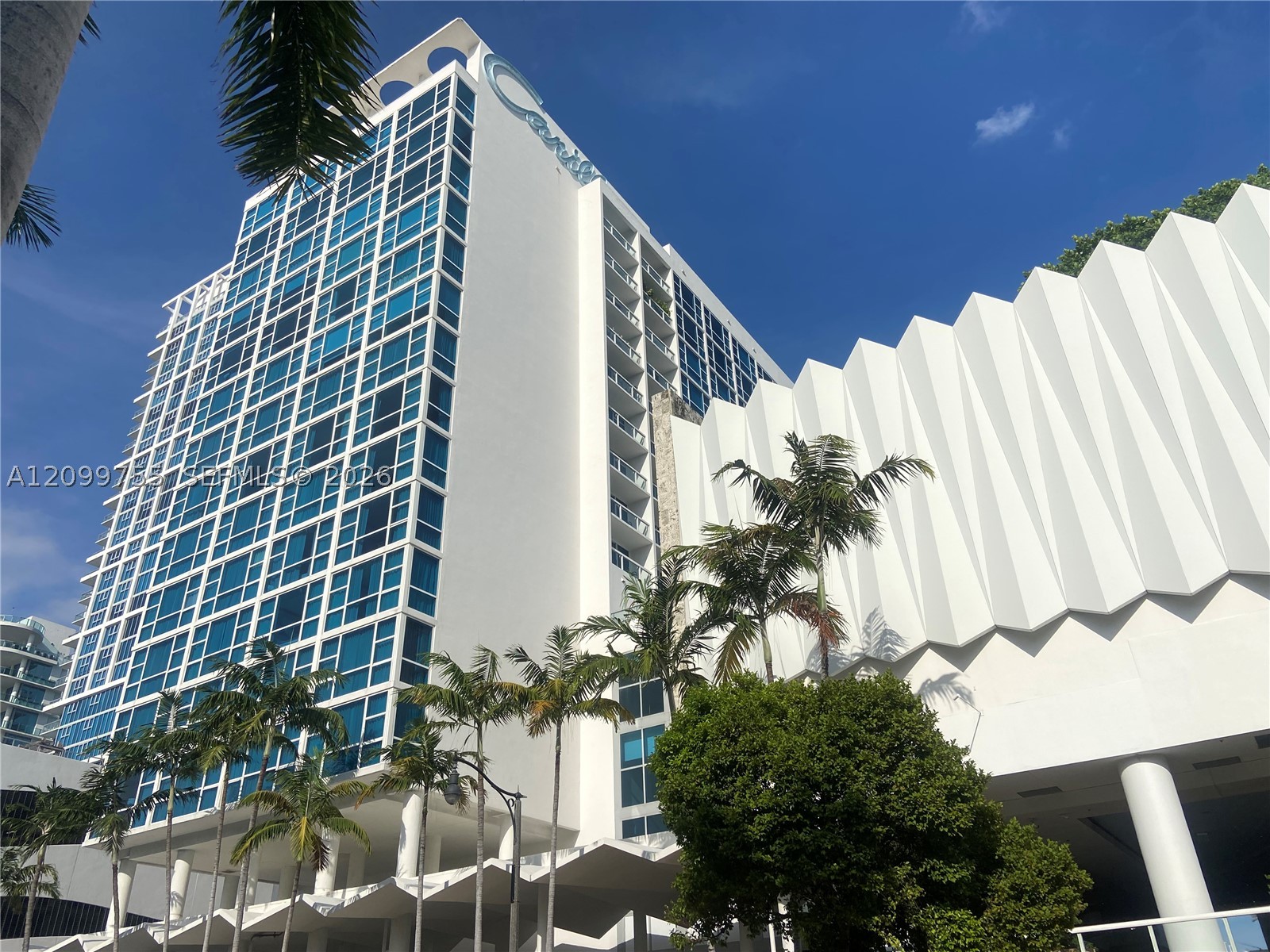 6801 Collins Ave #401, Miami Beach FL 33141