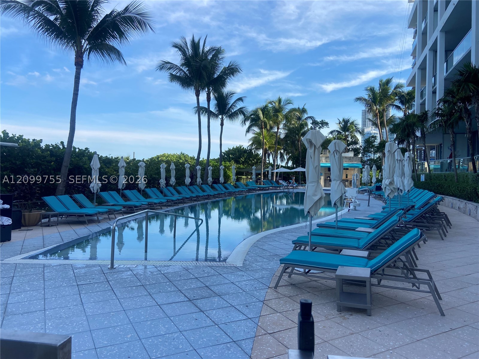 6801 Collins Ave #401, Miami Beach FL 33141