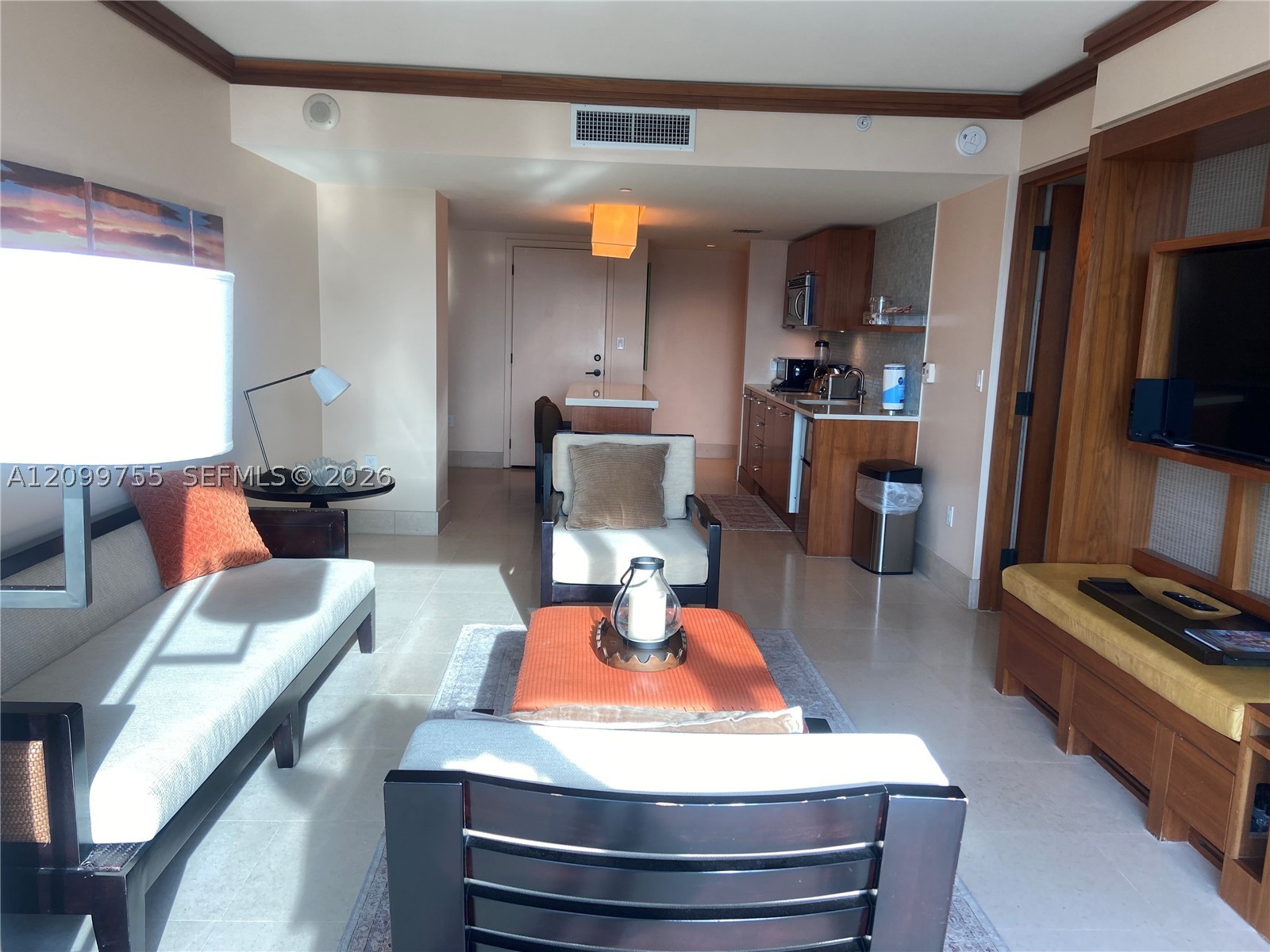 6801 Collins Ave #401, Miami Beach FL 33141